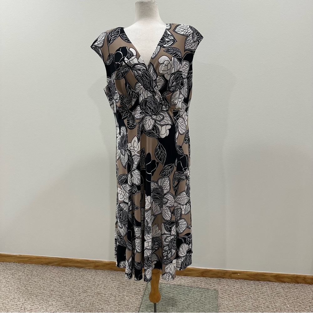 Jones New York Dress